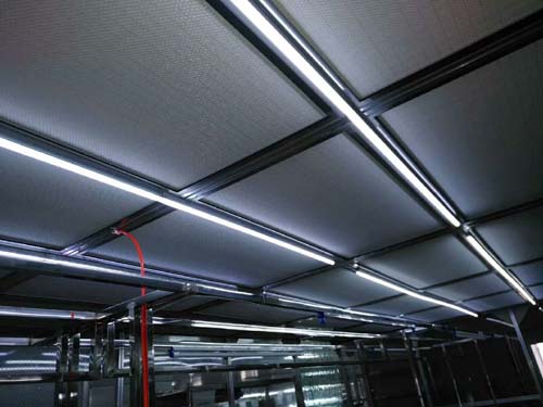 十萬級(jí)無塵棚內(nèi)結(jié)構(gòu)特點(diǎn) 十萬級(jí)無塵棚內(nèi)結(jié)構(gòu)特點(diǎn)